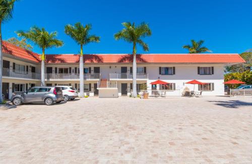 Sarasota Hotel | Hibiscus Suites - Sarasota