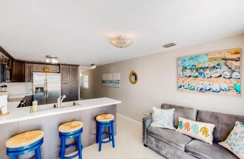 Sexton Cove Estates House | Hibiscus Vistas