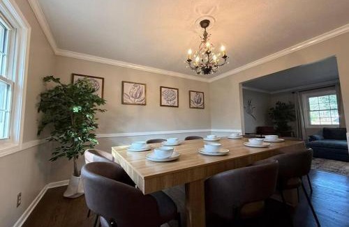 Columbus House | Hidden Creek Villa Spacious 5BR Family Haven