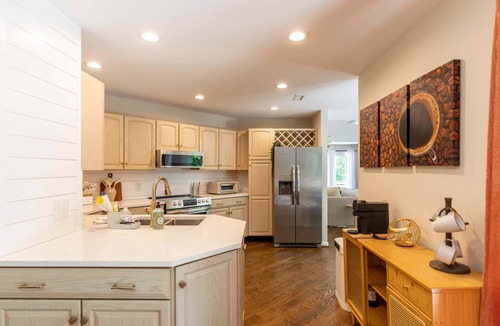 Lenoir House | Hidden Falls Retreat: Private, Blowing Rock, Hot Tub
