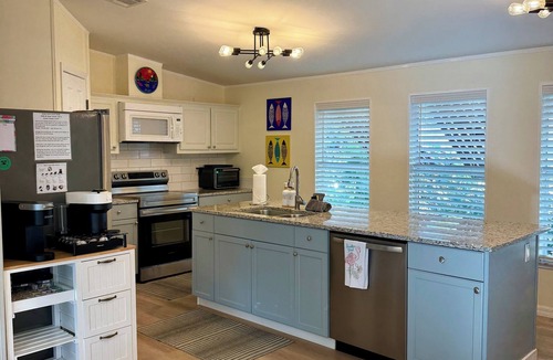 Stuart House | Hidden gem in the heart of Port Salerno, Florida