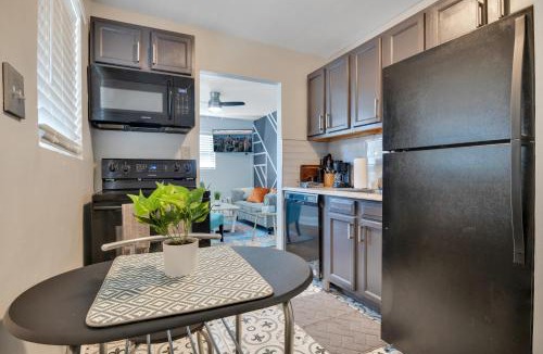 Mechanicsville House | Hideaway in The Hood - Reno'd Mechanicsville Apt!