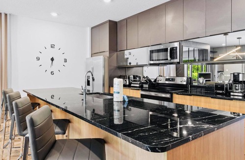 Reunion House | High-End 4BD in Luxury Reunion Resort 6mi Disney!