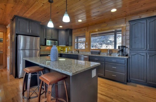 Raccoon Ridge Cabin | High Hopes | $299 Off Your Stay!