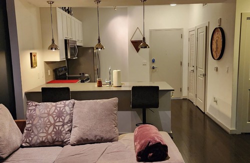 Lenox Condo | High Rise Penthouse Edifice "city view"