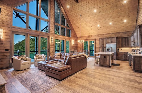 Almond Cabin | High Timber w/Sweeping Mountain Views
