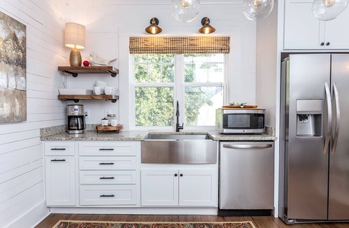 Cleveland House | Highland Gold+ Gather Family+Friends+make memories