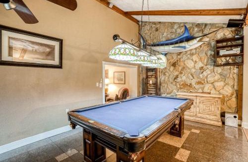 Temple Terrace House | Hillsborough River Hideaway