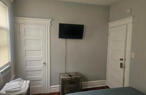 Newark Bed & Breakfast | Hillside Appartment #2
