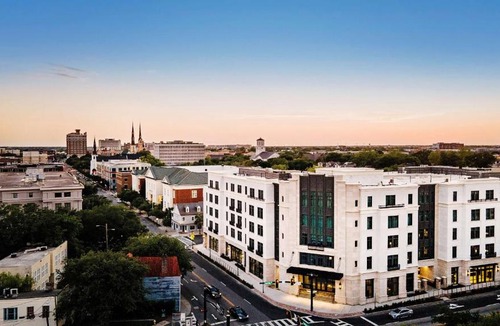 Ansonborough Hotel | Hilton Club Liberty Place Charleston