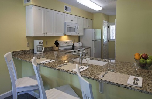 Shipyard Plantation Villa | Hilton Head 2BR w/Bikes, Pool Access + Steps from Coastal Exploration