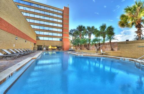 Altamonte Springs Hotel | Hilton Orlando/Altamonte Springs