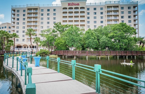 St. Petersburg - Clearwater Hotel | Hilton St. Petersburg Carillon Park