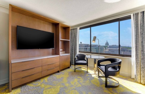 Capitol Hill Hotel | Hilton Washington DC Capitol Hill