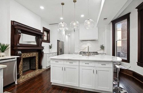 North Capitol Street House | Historic-7BR/4.5BA-Walk to DC Sights + Parking