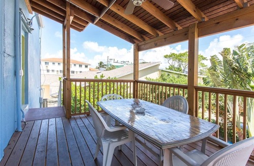 Pass-a-Grille Condo | Historic 8th Ave, 5 Bedroom, Pass-a-Grille, 1-Min From Beach, Sleeps 16