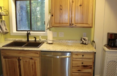 Hendersonville House | Historic Asheville/Hendersonville area Cabin with Hot Tub & Firepit