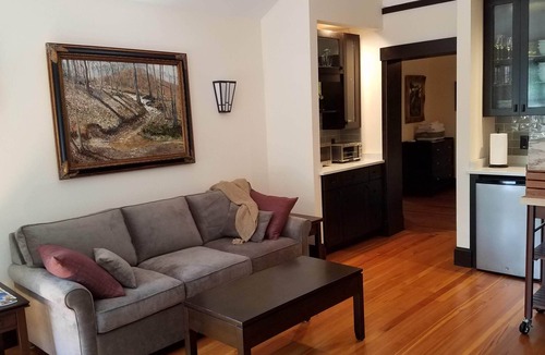 Grove Park- Sunset Cottage | Historic Cottage - Near Grove Park Inn - Private Garden and Covered Swing