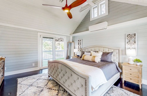 Holly Hill House | Historic dog-friendly home with luxury design, centralized location, & amenities