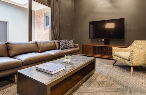 Downtown Chattanooga Apartment | Historic Downtown Studio, Where Time Stands Still