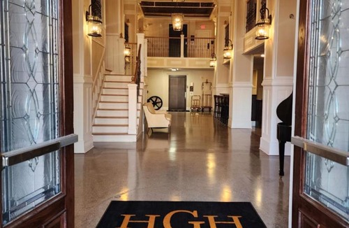 Downtown Hotel | Historic Griffin Hotel