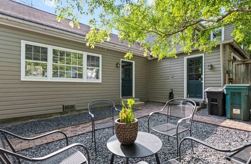 Flourtown House | Historic Home Central Flourtown Hosted By StayRafa