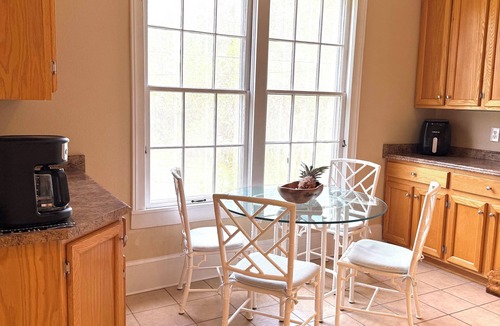 Milton House | Historic home in downtown/ walking distance to restaurants and local breweries