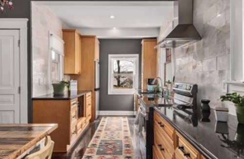 Historic Montford House | Historic Montford house - Walk to downtown Sleeps 6