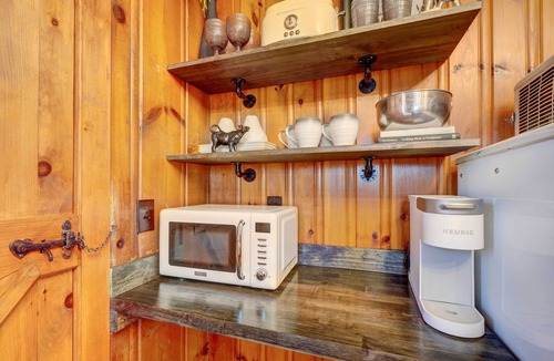 Crossville Cottage | Historic Tennessee Vacation Rental on Homestead