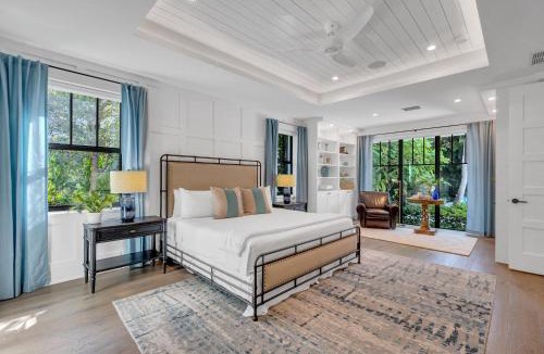 Lake Ida Shores House | Historical Residence Heated Pool Beach Proximity Heron Key RESlDENCES