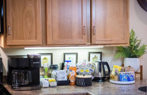 Bristol Apartment | HistoricUrbanLoft:Where VA meets TN onFoot! Parkn’