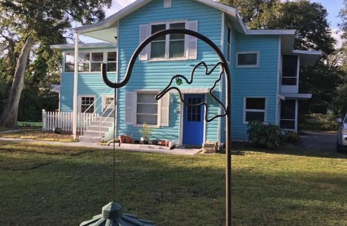 Elizabeth Mcbrides Raulersons House | History House of Holly Hill Daytona- 109& up. US History theme.