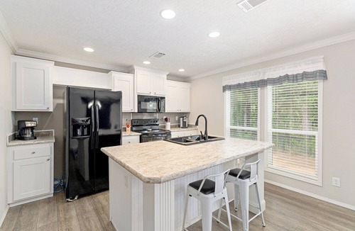 Summerfield House | Hobby Farm stay outside The Villages,