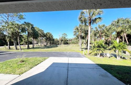 Rural Estates House | Holiday Home in Naples. Long term welcome