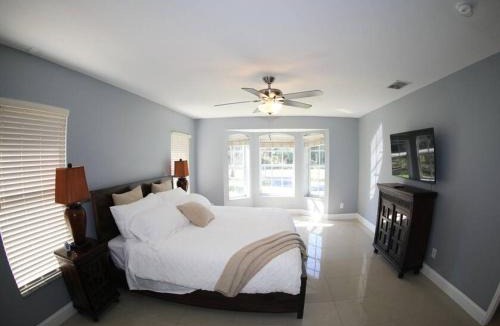 Rural Estates House | Holiday Home in Naples. Long term welcome