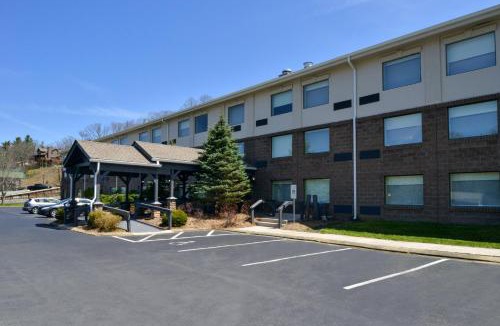 Blowing Rock Resort | Holiday Inn Express Blowing Rock South by IHG
