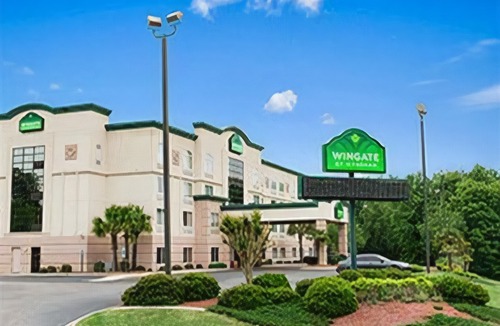 Dentsville Hotel | Holiday Inn Express Columbia - Two Notch, an Ihg Hotel