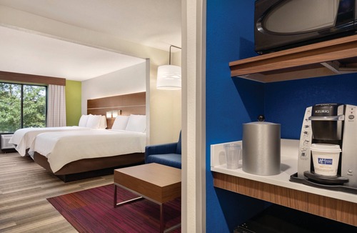 Lavonia Hotel | Holiday Inn Express Hotel & Suites Lavonia by IHG