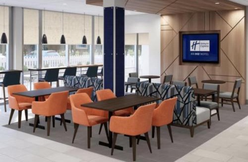Downtown Knoxville Hotel | Holiday Inn Express Knoxville Downtown by IHG