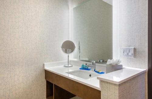 Alachua Hotel | Holiday Inn Express & Suites Alachua - Gainesville Area by IHG