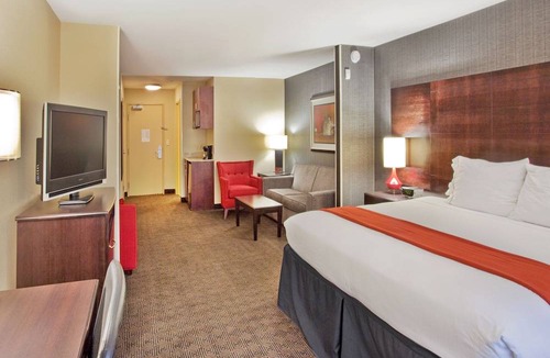 Cumming Hotel | Holiday Inn Express Hotel & Suites Atlanta-Cumming, an IHG Hotel