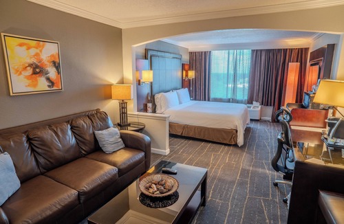 Orlando Hotel | Holiday Inn Orlando East - UCF Area by IHG