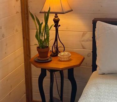 Linden House | Hollowbranch Hideaway
