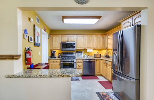 Park East House | Hollywood Vacation Rental ~ 4 Miles to the Beach