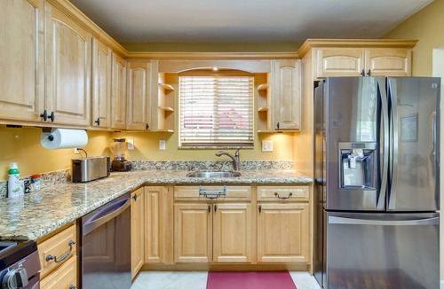 Park East House | Hollywood Vacation Rental ~ 4 Miles to the Beach
