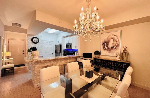 McGregor Condo | "Home away like home"-luxury, relaxing tropical escape to a sunshine state