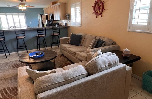Largo House | Home Close to Indian Rocks Beach and Taylor Park