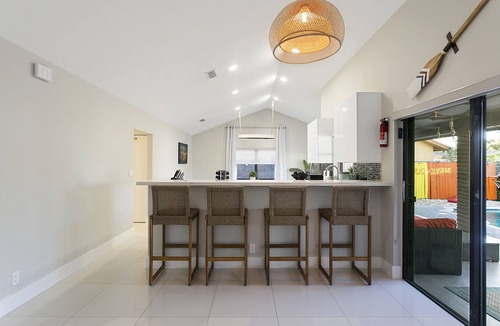 Dania Beach House | Home Near Hollywood Beach/Backyard Oasis w/Heated Pool