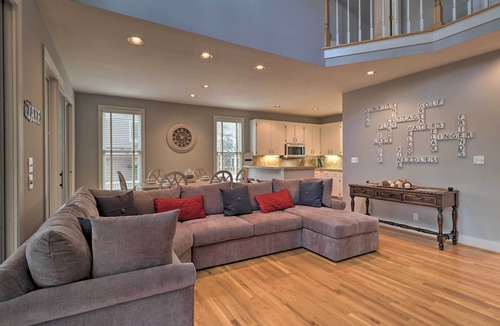 Eatonton Cottage | Home Overlooking Lake Oconee w/Resort Amenities!