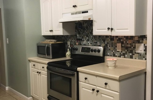 Lakeland House | Home sweet home under the oaks, Large Patio, Central Location